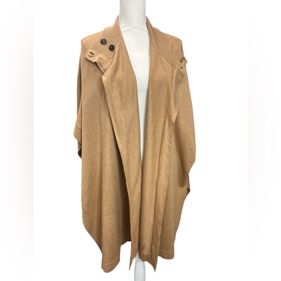 Banana Republic Factory Camel Knit Button Poncho Cape M/L Oversized - Picture 2 of 13